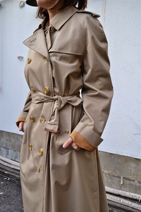 vintage burberry trench coat womens|burberry trench second hand.